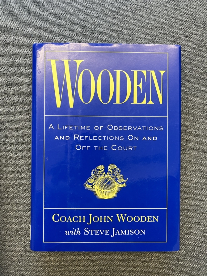 Wooden: A Lifetime of Observations and Reflections On and Off the Court　画像1
