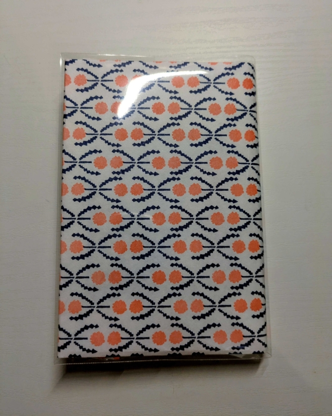 ブックカバー付き文庫本　画像3